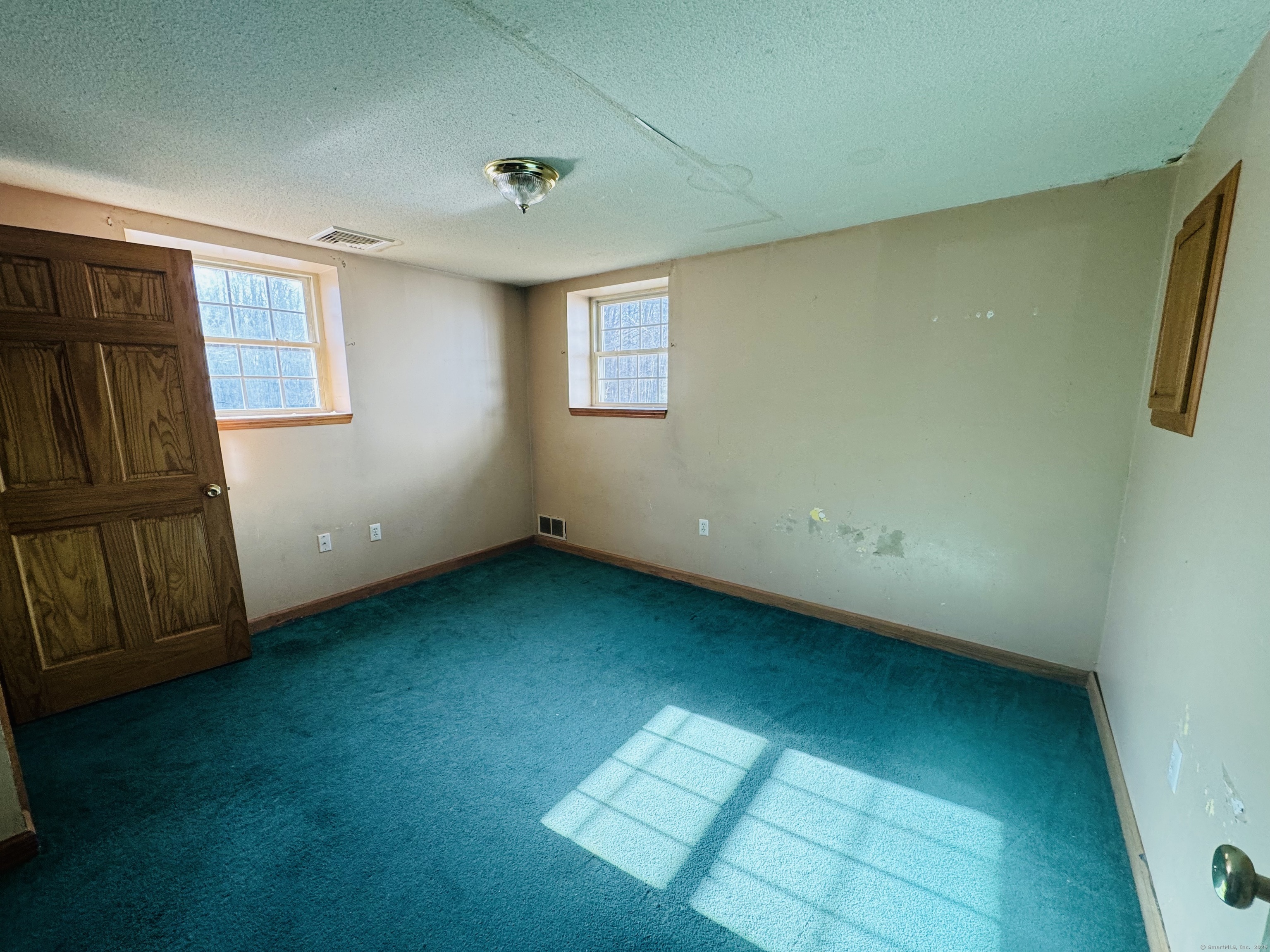 29 Ralph Street, Plainfield, Connecticut image 22