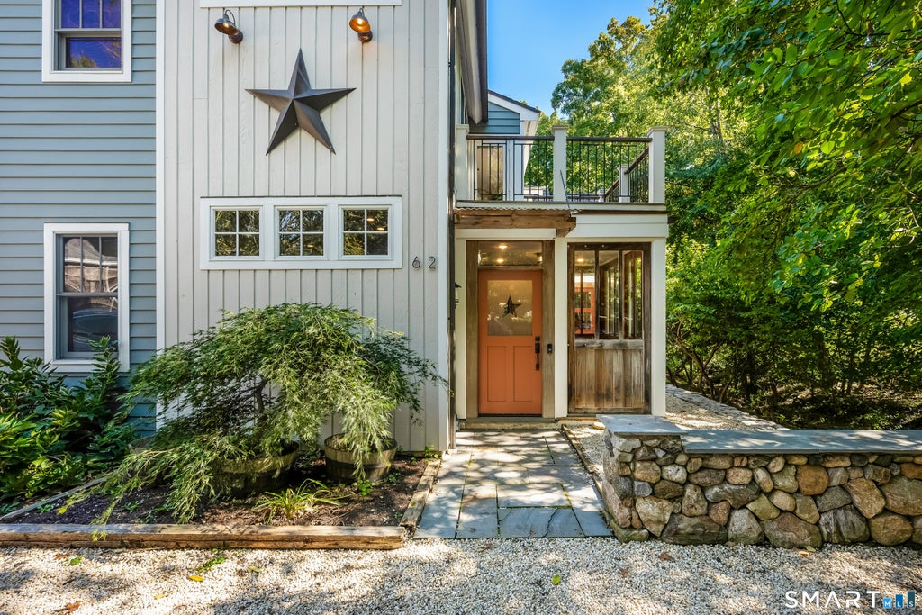 Photo of 62 W Norwalk Road, Norwalk, CT 06850 (MLS # 24204315)