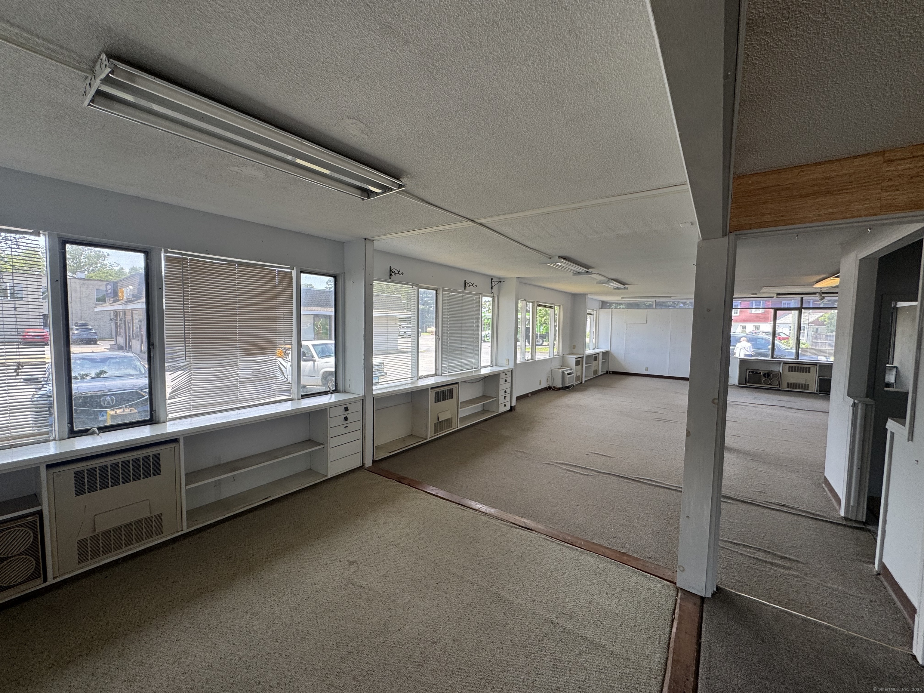 523 Boston Post Road