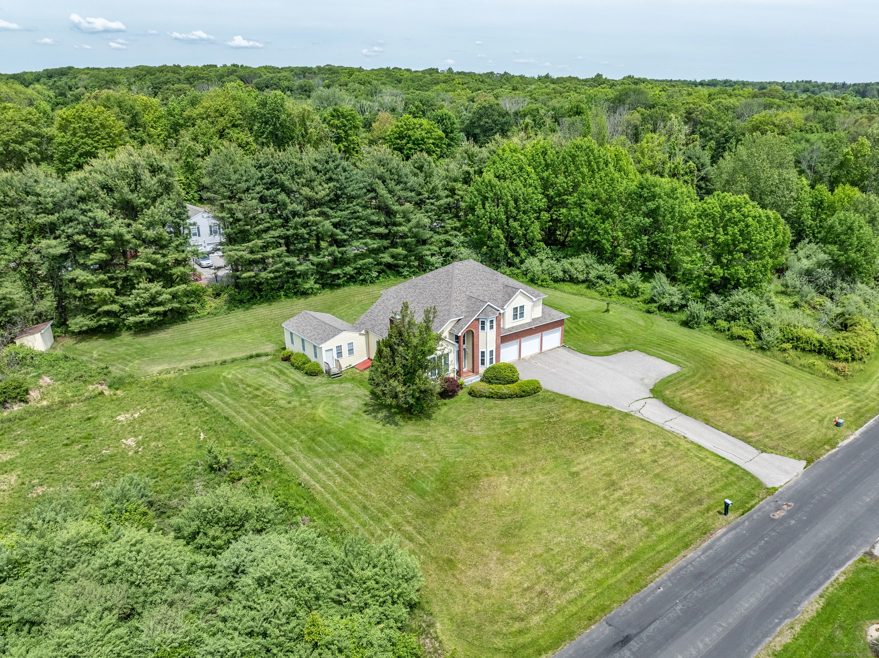 14 Fieldstone Drive