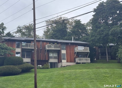 Tiny photo for 8-B Country Squire Drive #8B, Cromwell, CT 06416 (MLS # 24205106)