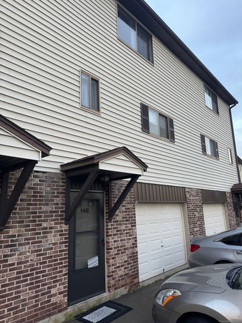 140 Thompson Street APT 14E East Haven CT 06513
