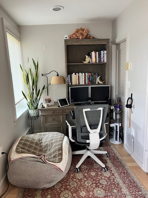 Stonington, Connecticut 06378, United States, 1 Bedroom Bedrooms, ,1 BathroomBathrooms,Residential,Active,166136