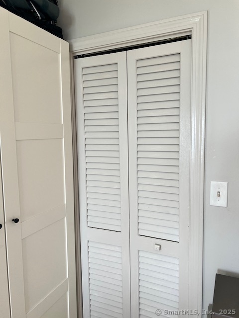 Stonington, Connecticut 06378, United States, 1 Bedroom Bedrooms, ,1 BathroomBathrooms,Residential,Active,166136