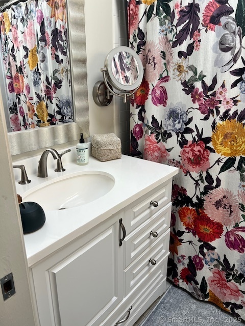 Stonington, Connecticut 06378, United States, 1 Bedroom Bedrooms, ,1 BathroomBathrooms,Residential,Active,166136