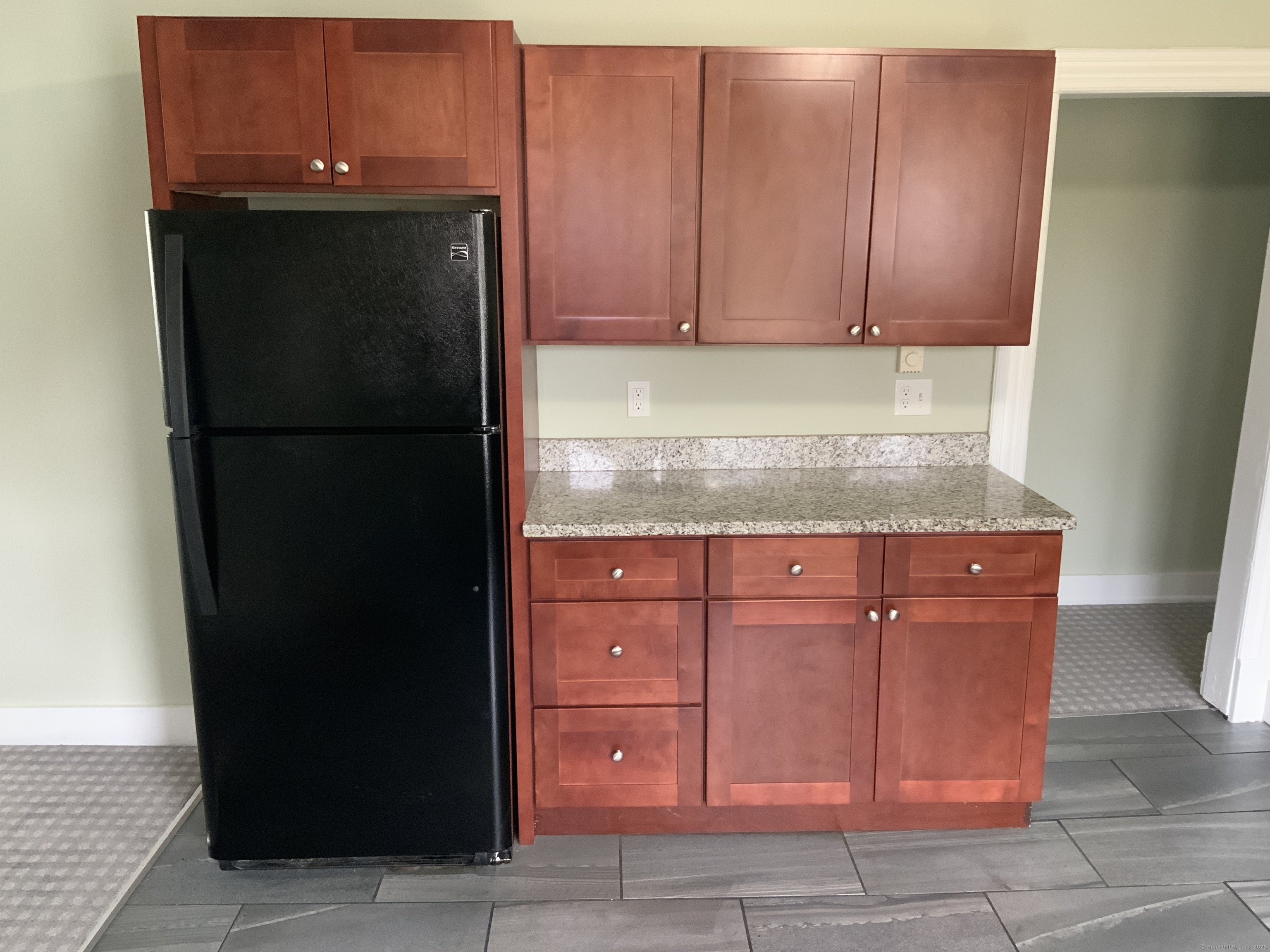 Norwich, Connecticut 06360, United States, 2 Bedrooms Bedrooms, ,1 BathroomBathrooms,Residential,Active,237773