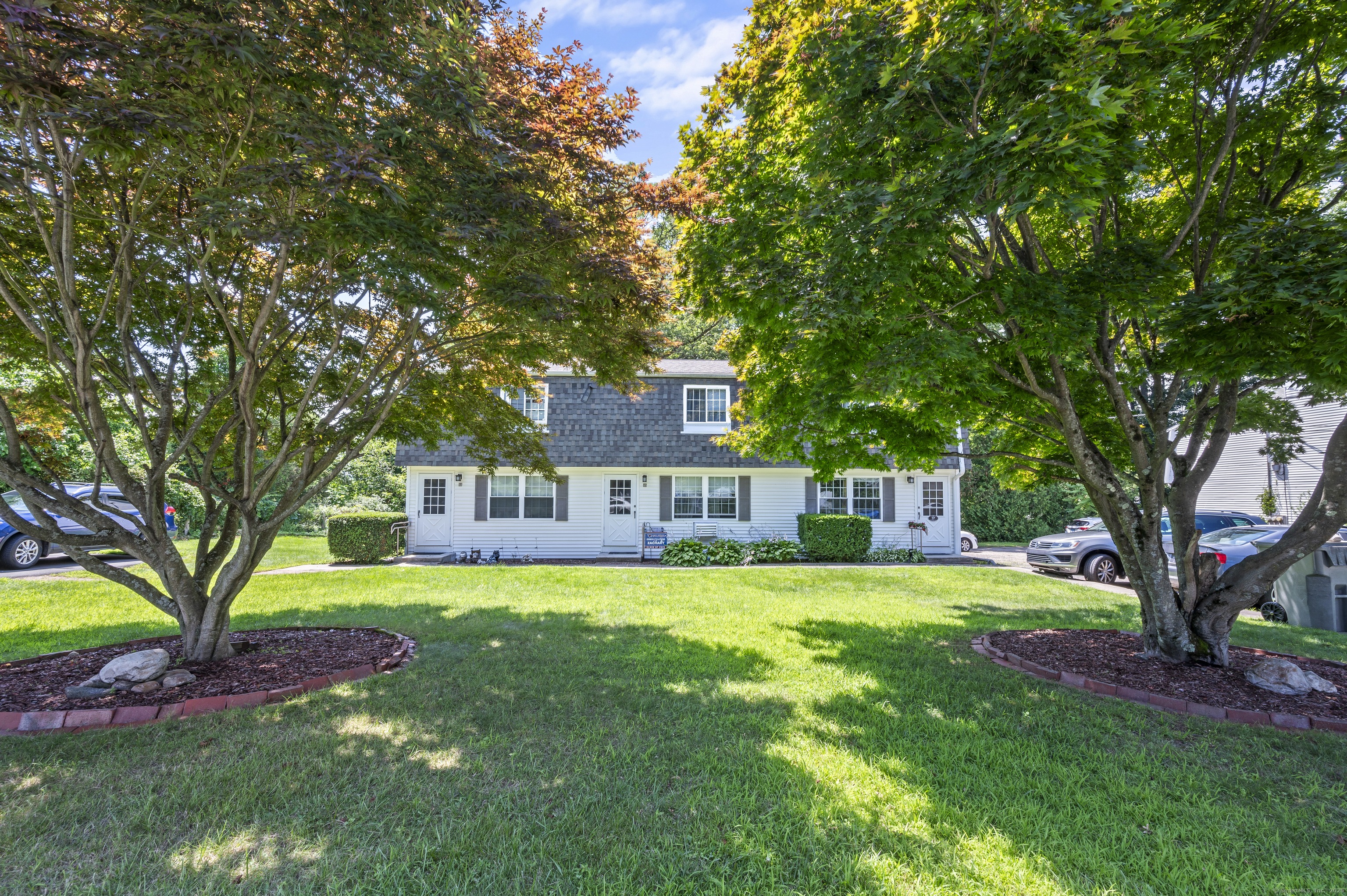 33 Glen Eagle Drive