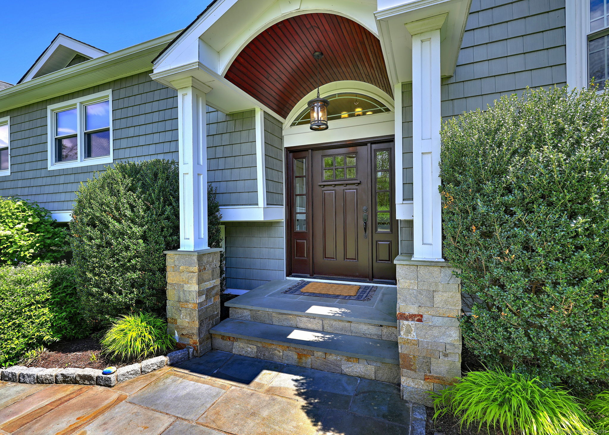 664 South Greenbrier Drive