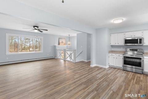 33 Deer Ridge Road Stonington CT 06378