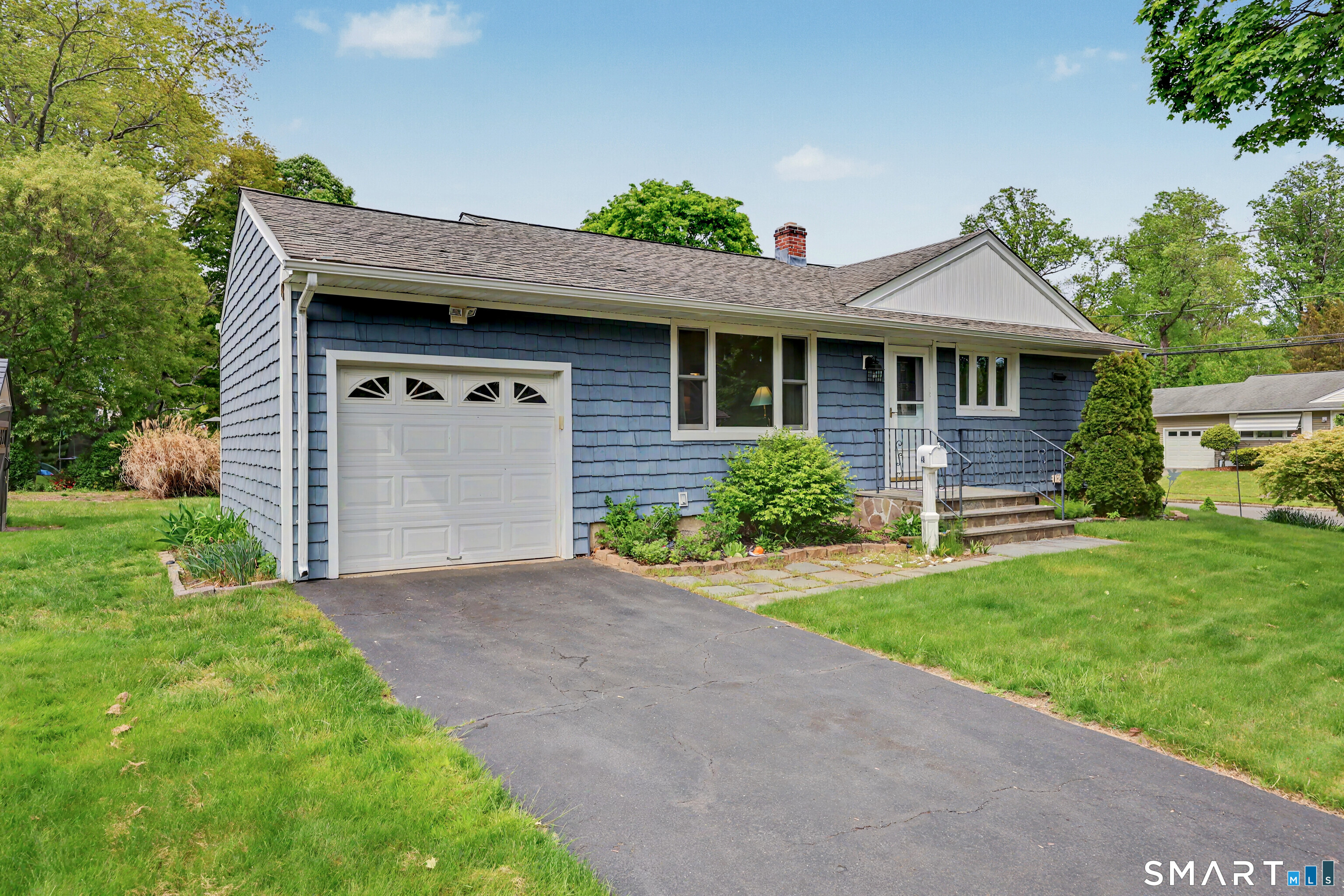 48 Dale Drive