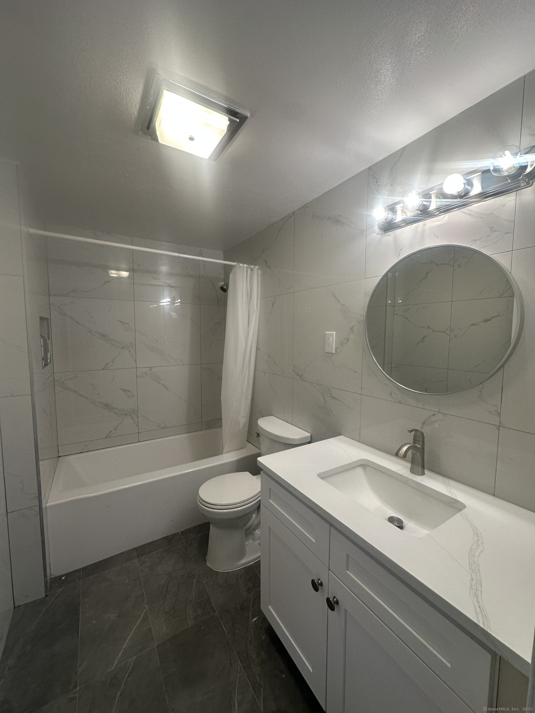 11 W Ridge Drive, West Hartford, Connecticut image 25