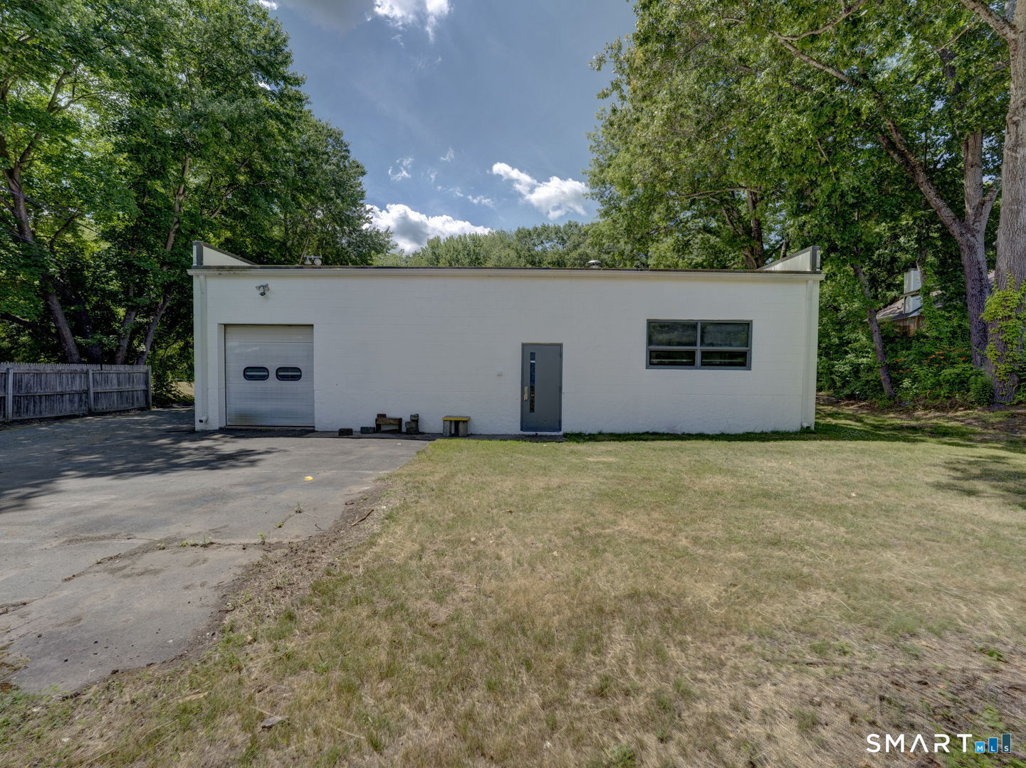 74 East Dudley Town Road