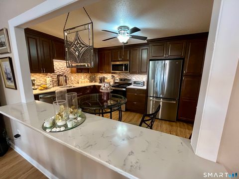 Tiny photo for 50 Birdseye Street #306A, Stratford, CT 06615 (MLS # 24168145)