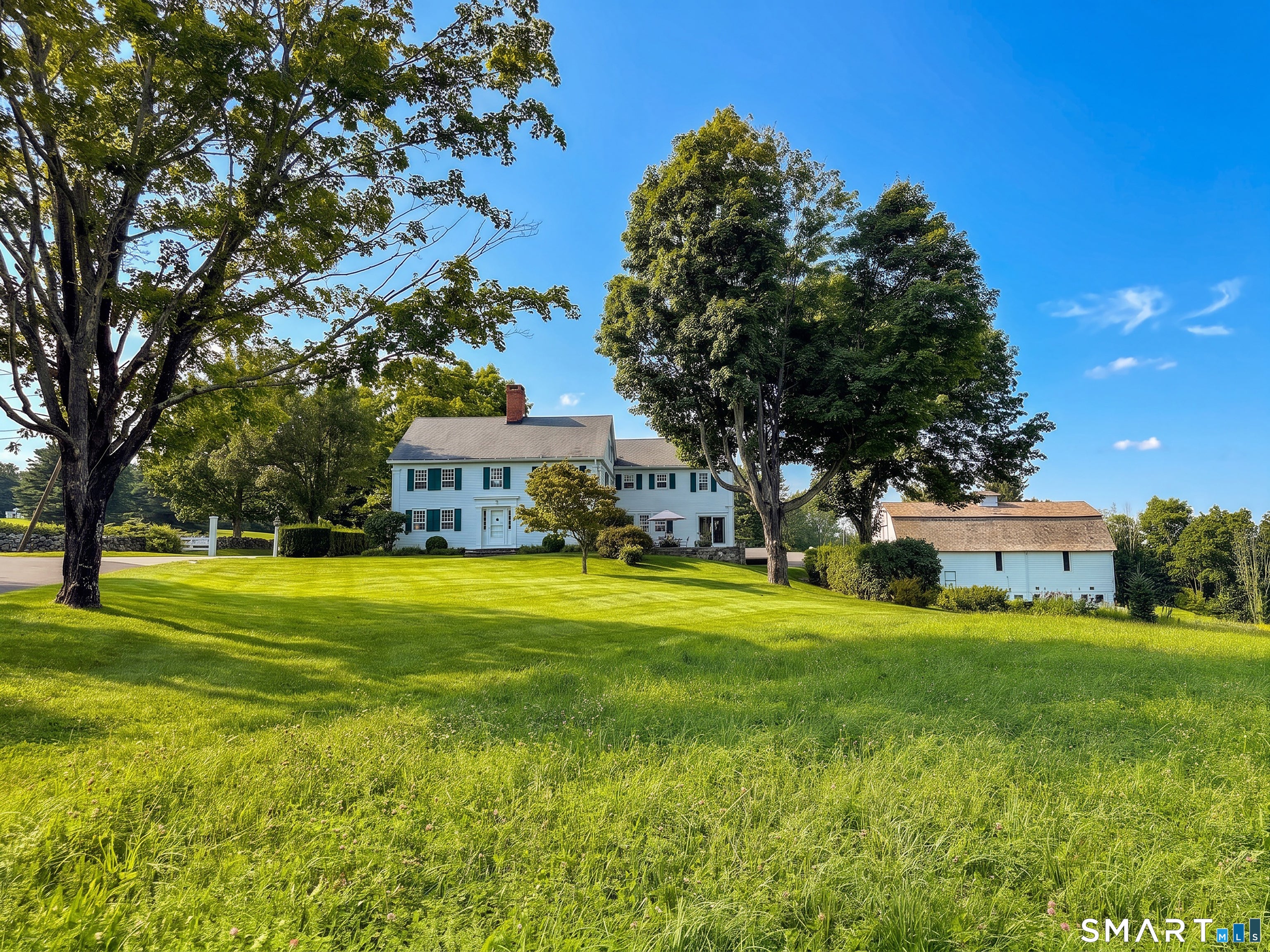 162 Hutchinson & Mike Road Parkway