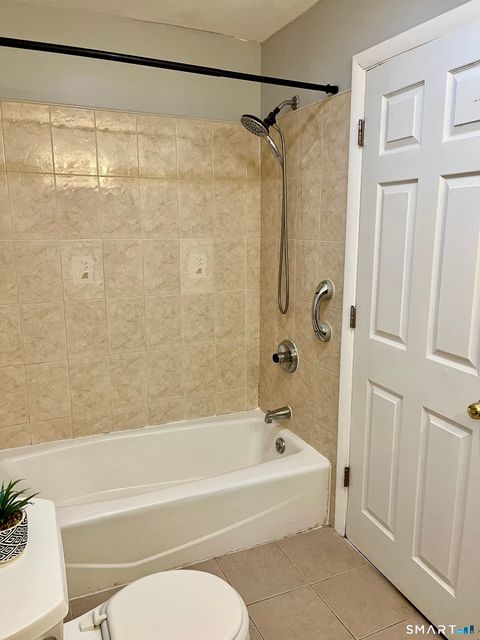 Tiny photo for 2062 Main Street #B2, Hartford, CT 06120 (MLS # 24168834)