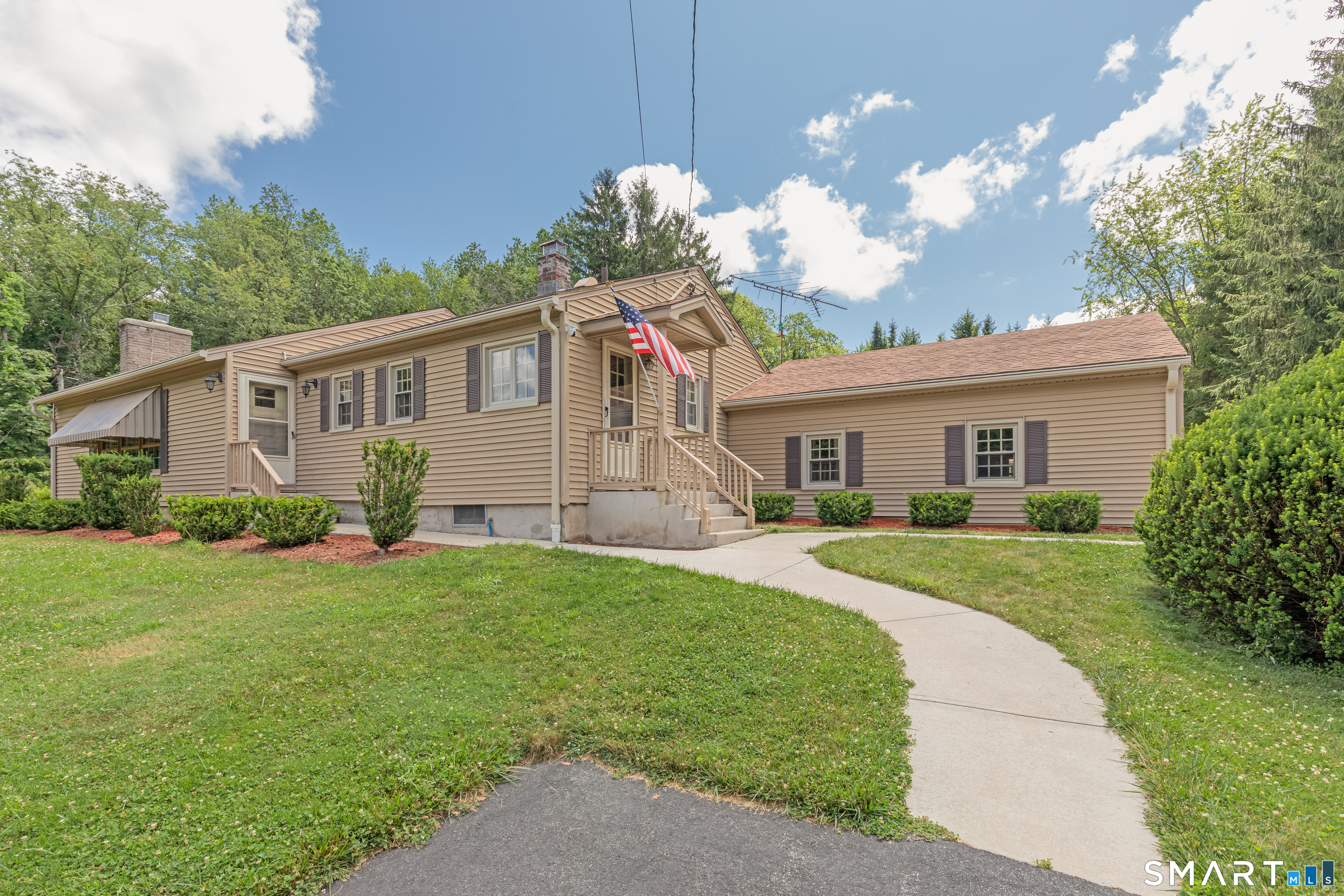 73 Shelton Road