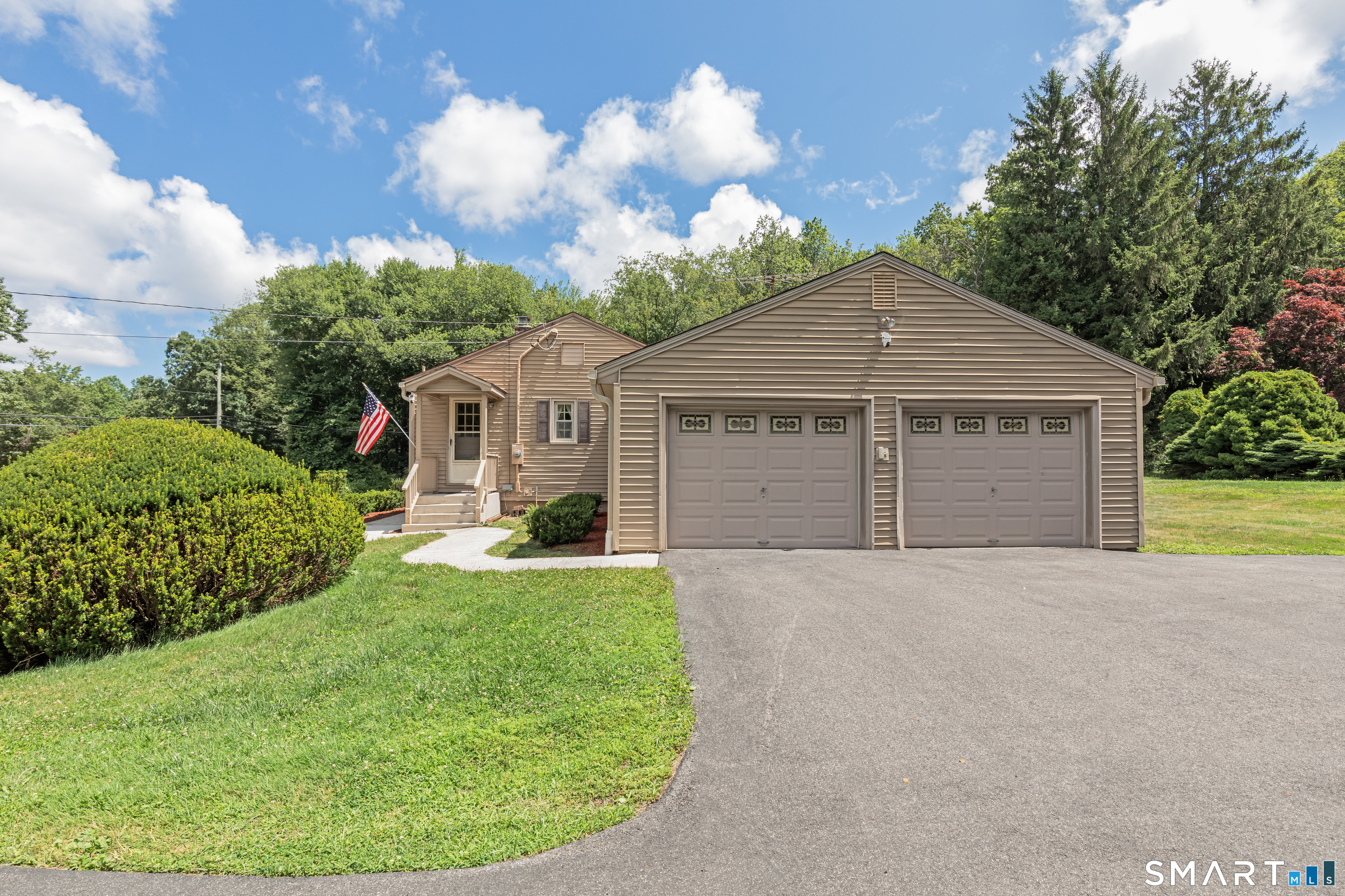 73 Shelton Road