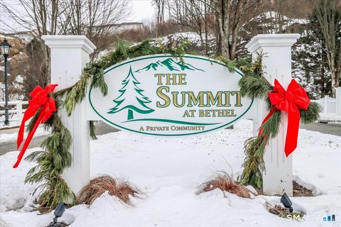 Tiny photo for 32 Hunting Ridge Lane #32, Bethel, CT 06801 (MLS # 24146345)