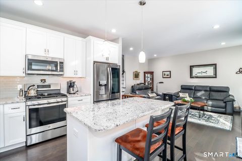 Tiny photo for 32 Hunting Ridge Lane #32, Bethel, CT 06801 (MLS # 24146345)