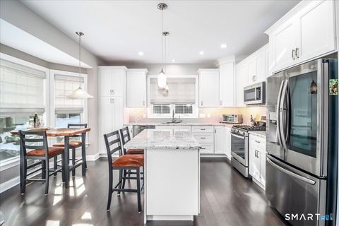 Tiny photo for 32 Hunting Ridge Lane #32, Bethel, CT 06801 (MLS # 24146345)