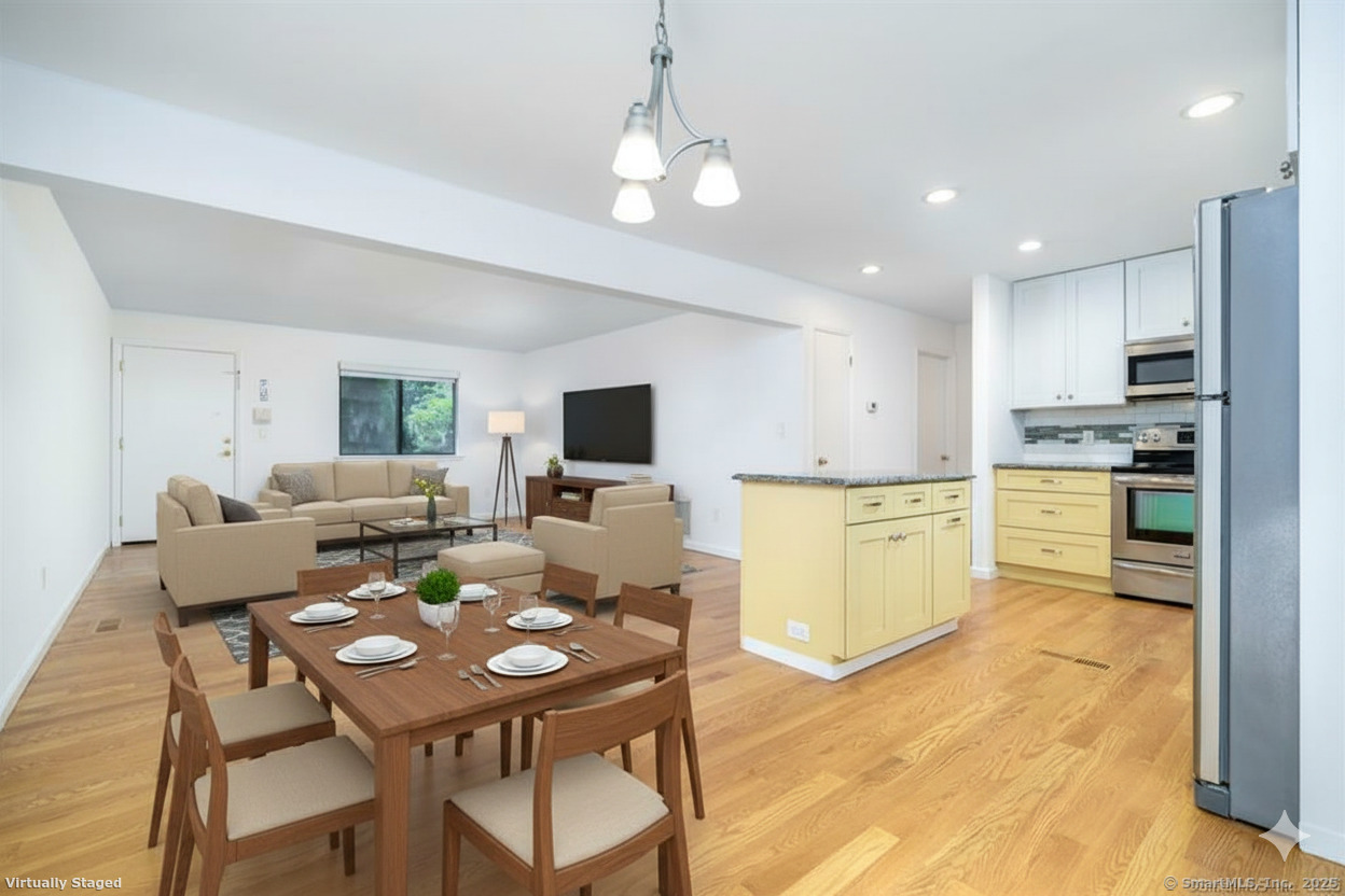 2289 Bedford Street G11