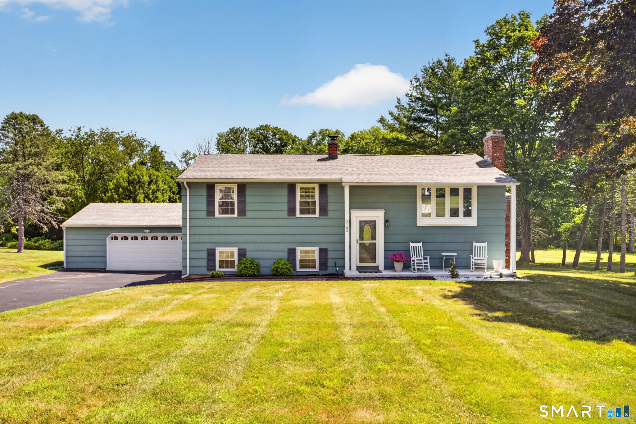 103 Village Street