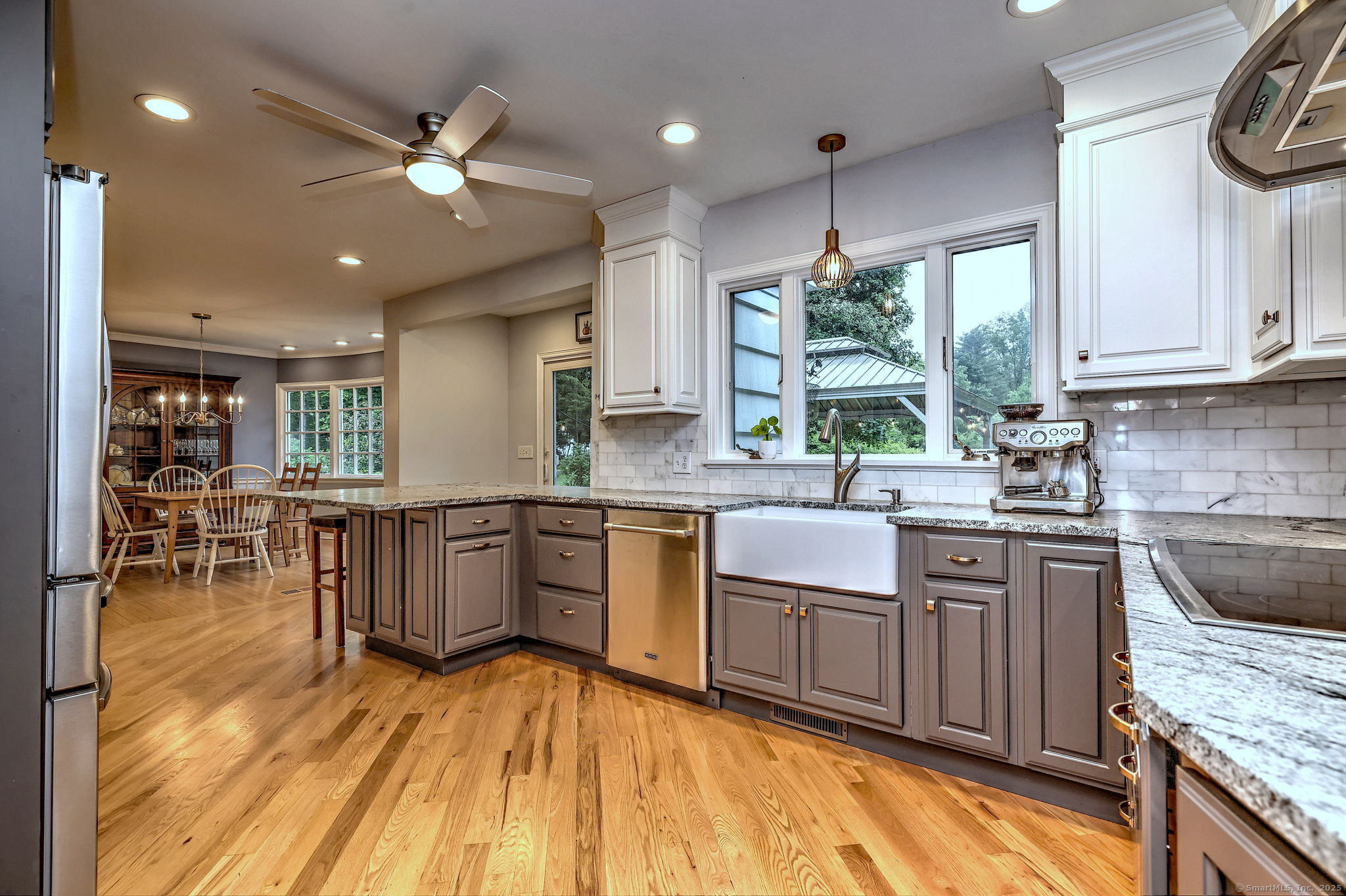 691 Buttonball Road, Orange, Connecticut image 13