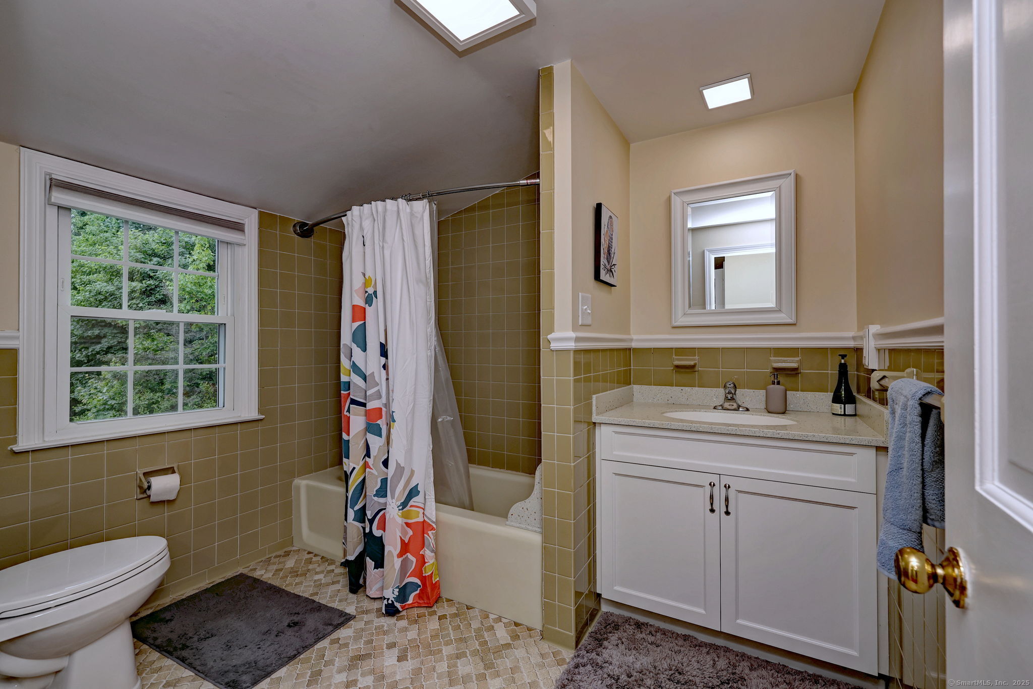 691 Buttonball Road, Orange, Connecticut image 26