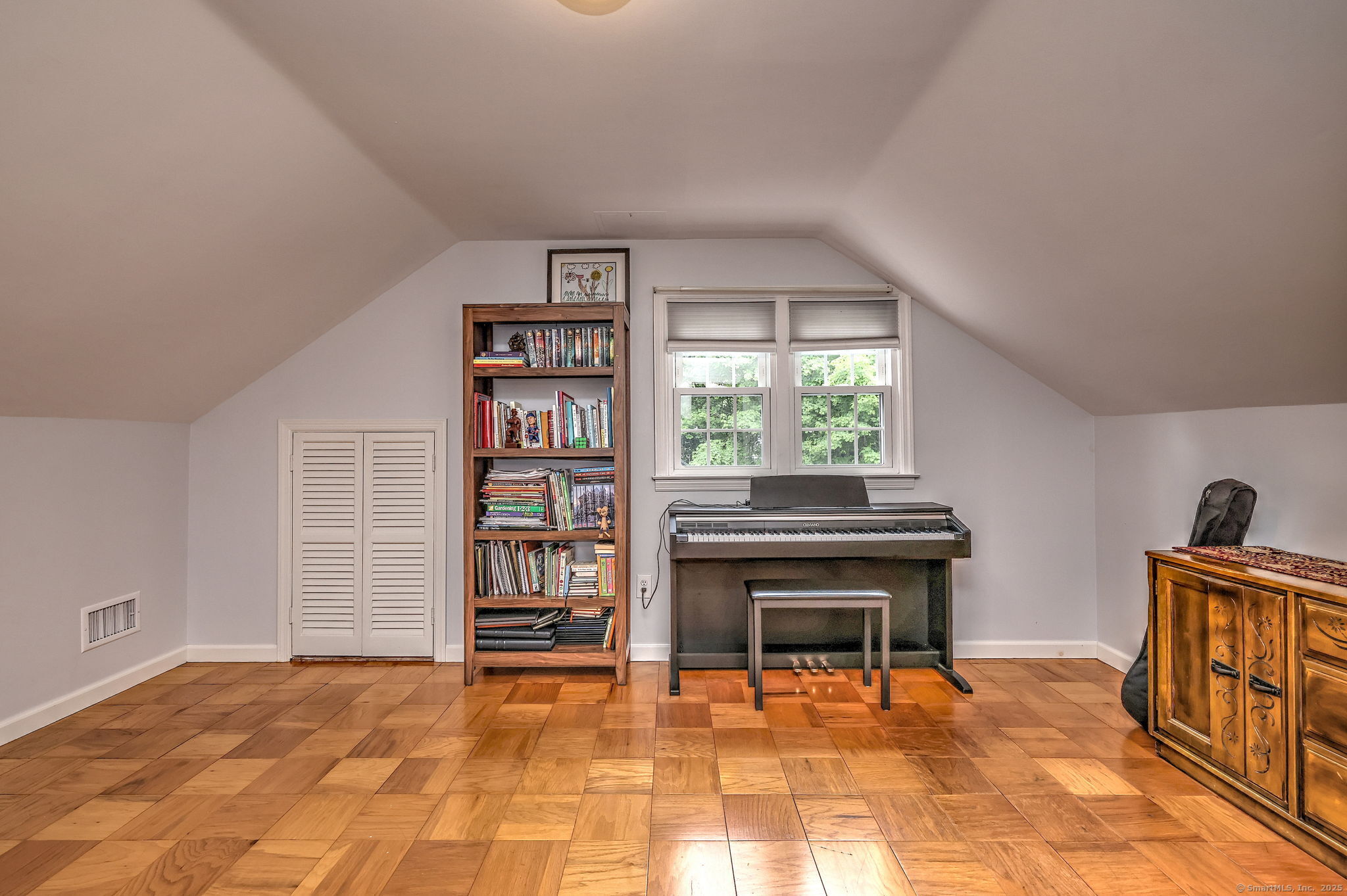 691 Buttonball Road, Orange, Connecticut image 22