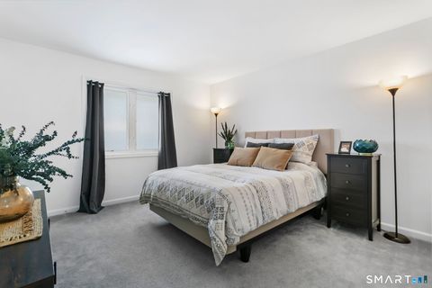 Tiny photo for 3250 Fairfield Avenue #APT 302, Bridgeport, CT 06605 (MLS # 24145480)