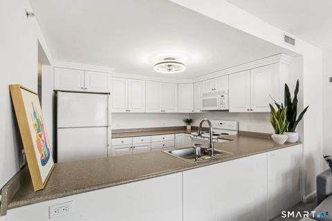 Tiny photo for 3250 Fairfield Avenue #APT 302, Bridgeport, CT 06605 (MLS # 24145480)