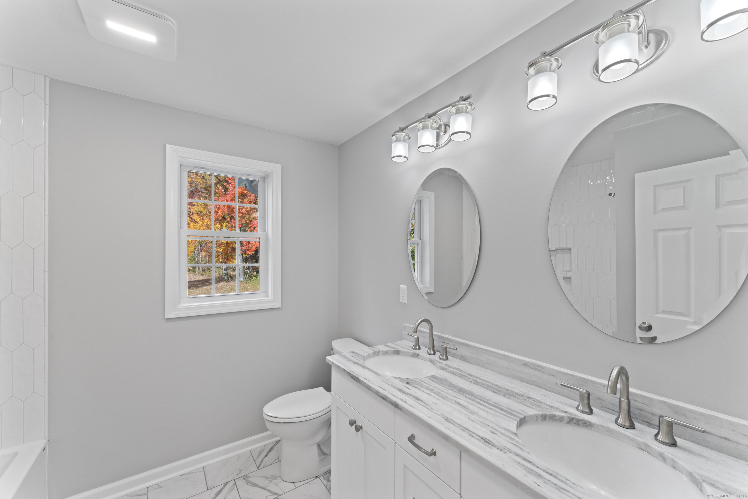 207 Crystal Lake Road, Middletown, Connecticut image 31