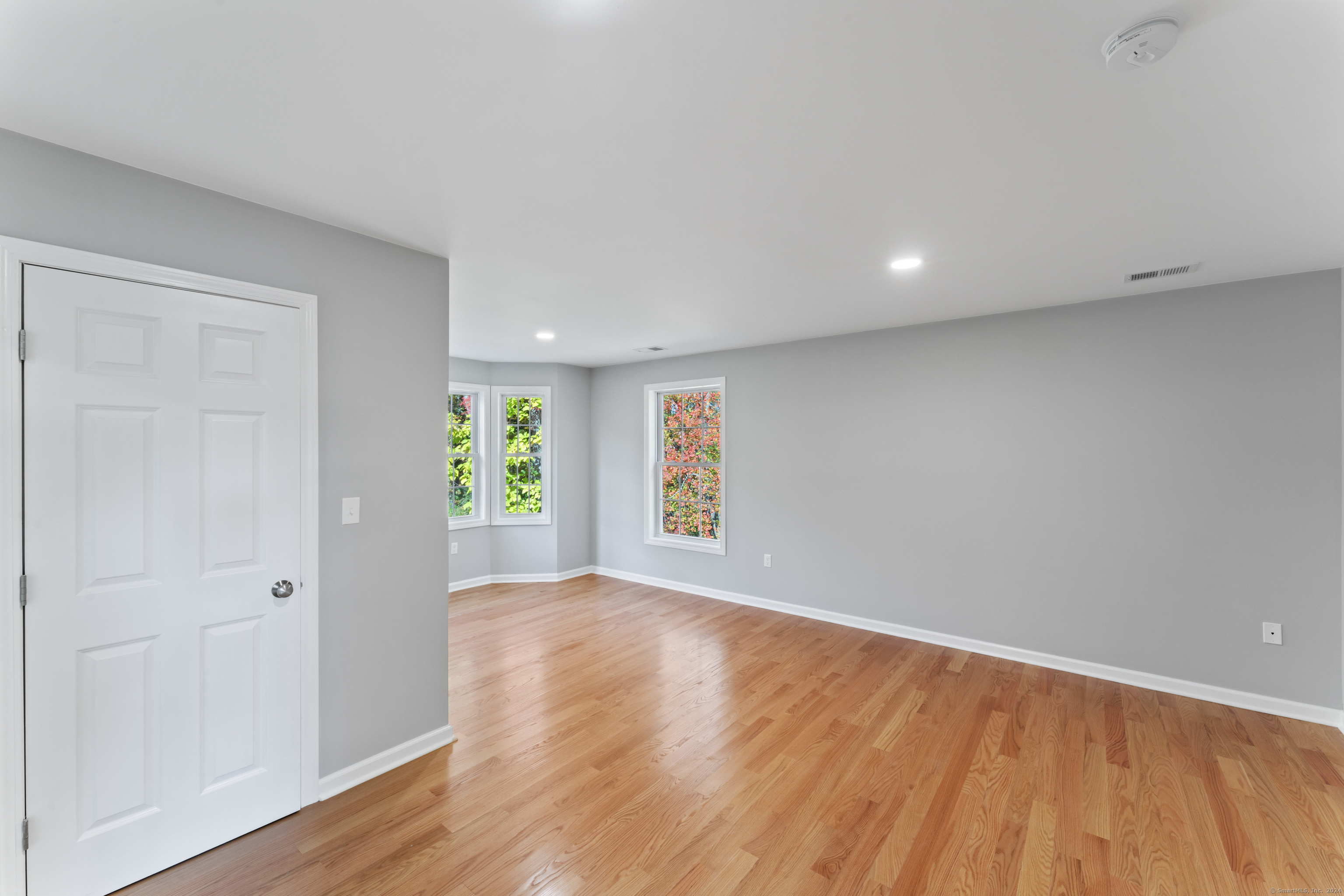207 Crystal Lake Road, Middletown, Connecticut image 27
