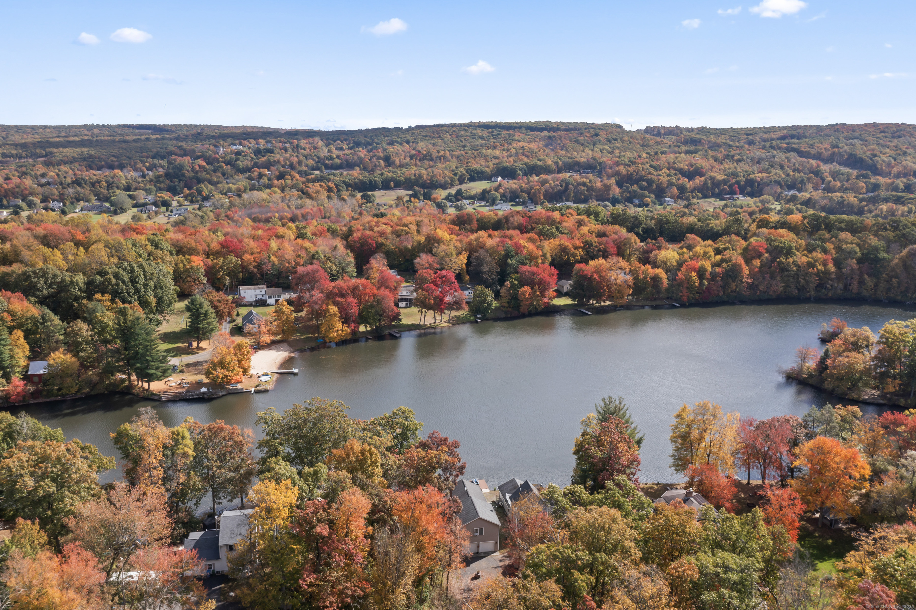 207 Crystal Lake Road, Middletown, Connecticut image 8