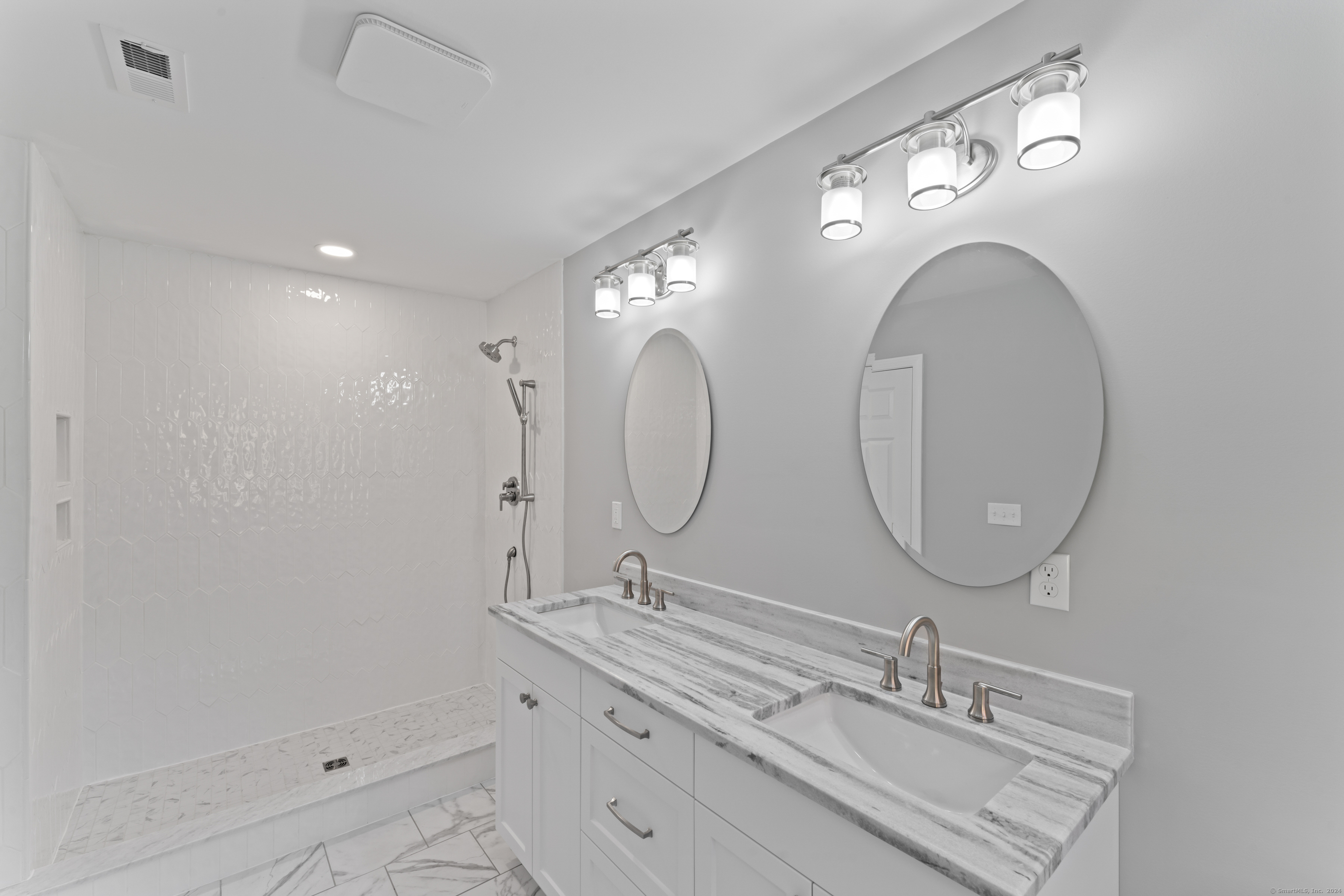 207 Crystal Lake Road, Middletown, Connecticut image 28