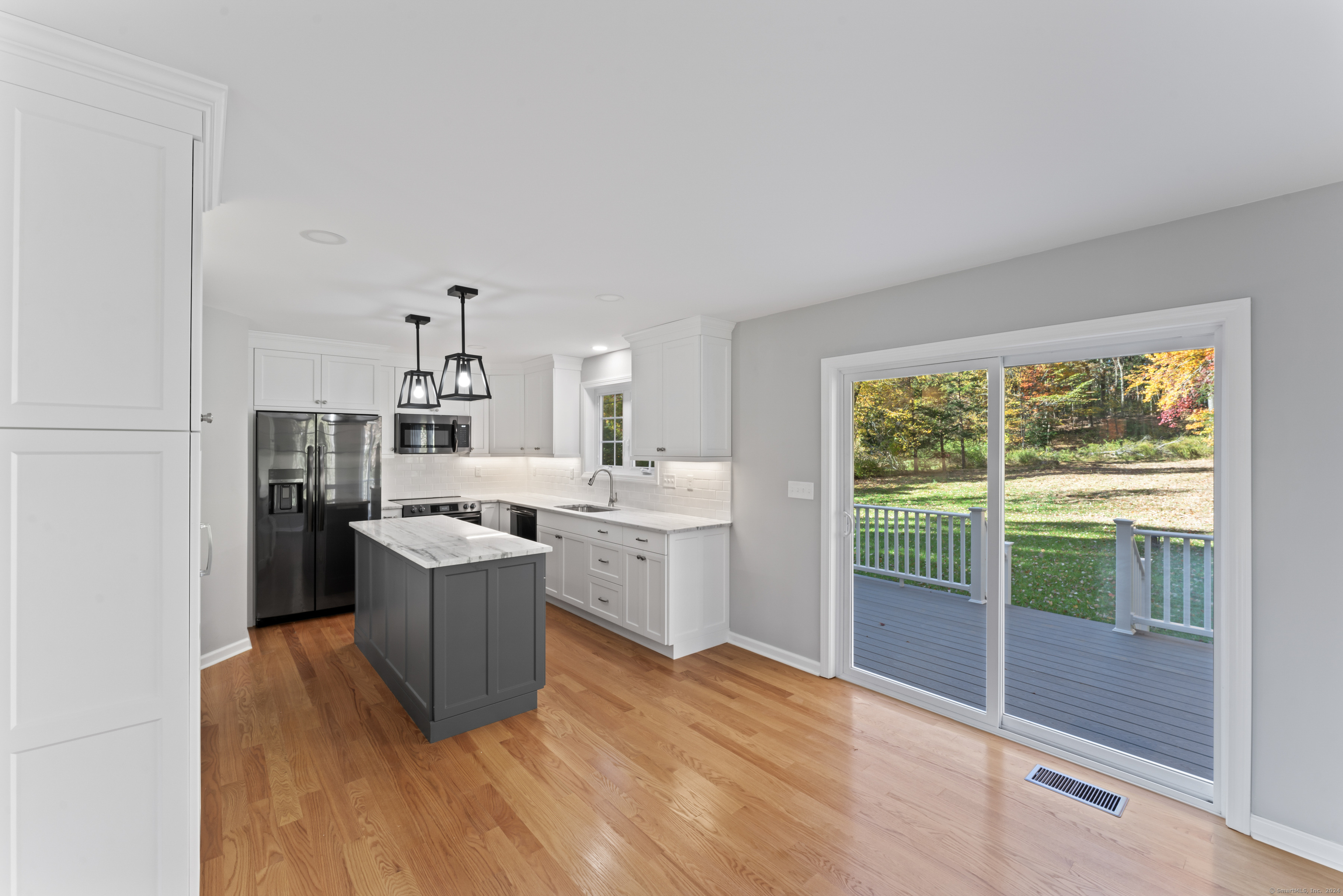 207 Crystal Lake Road, Middletown, Connecticut image 15