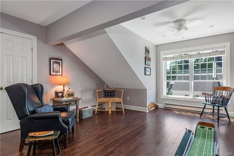 Tiny photo for 21 Evarts Lane #21, Madison, CT 06443 (MLS # 24167019)