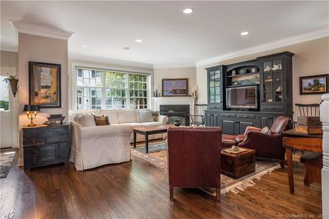 Tiny photo for 21 Evarts Lane #21, Madison, CT 06443 (MLS # 24167019)