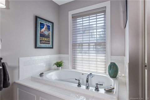 Tiny photo for 21 Evarts Lane #21, Madison, CT 06443 (MLS # 24167019)