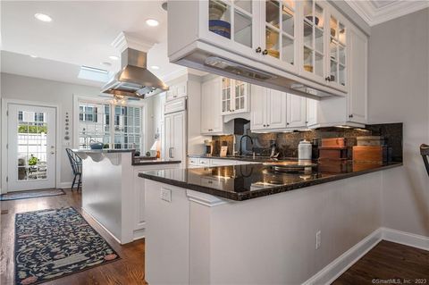 Tiny photo for 21 Evarts Lane #21, Madison, CT 06443 (MLS # 24167019)