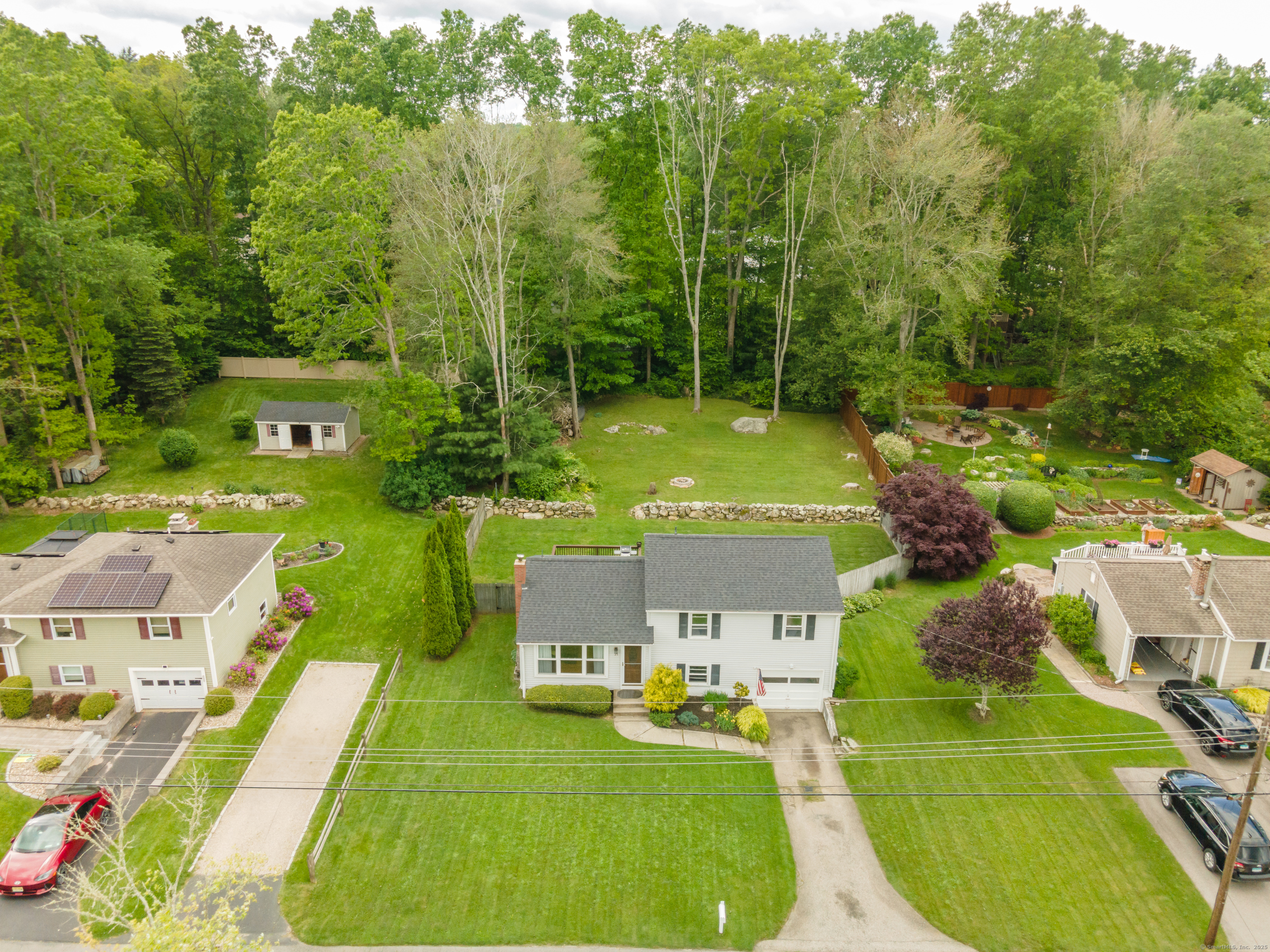 25 Meadow Wood Drive