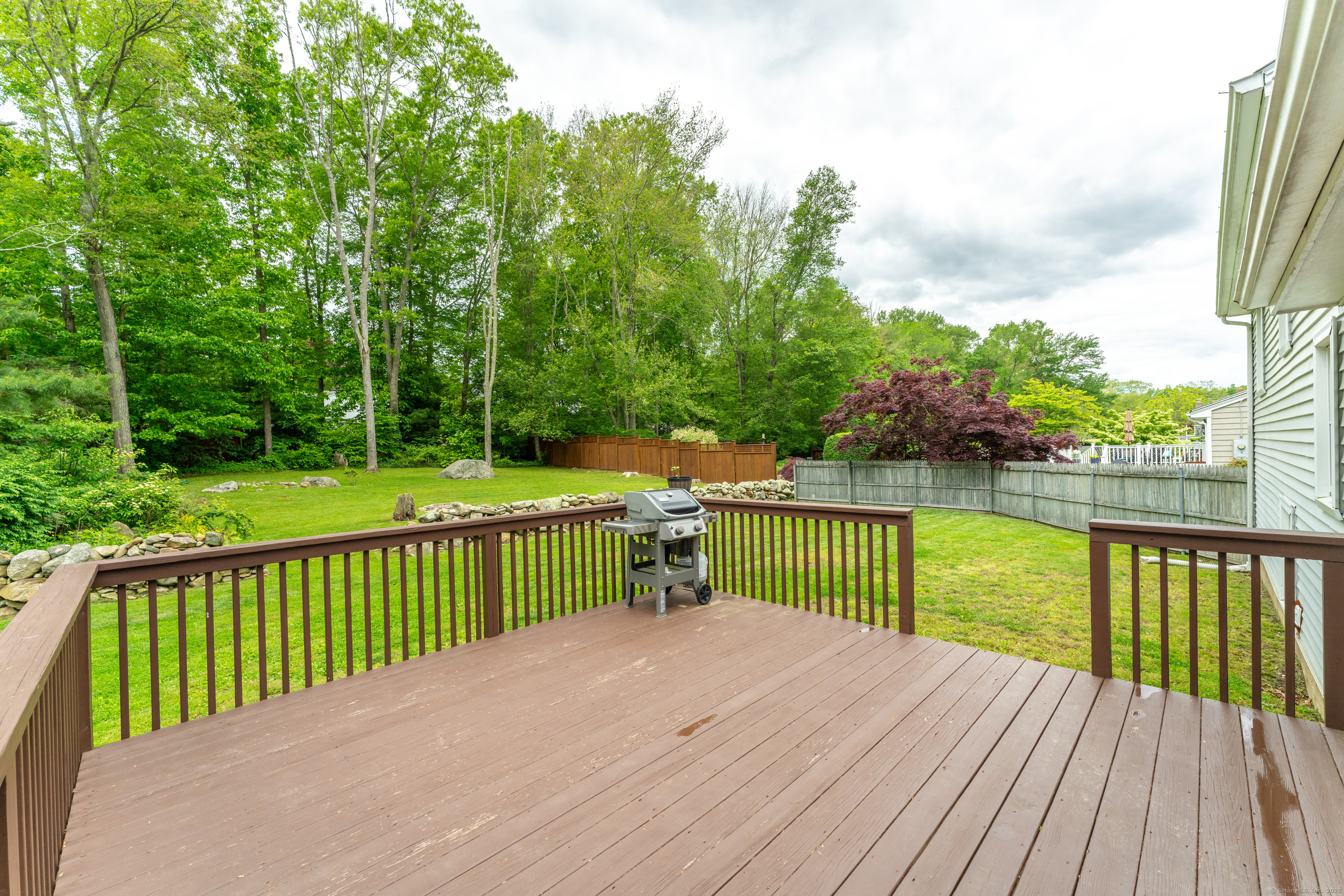 25 Meadow Wood Drive, North Stonington, Connecticut image 13