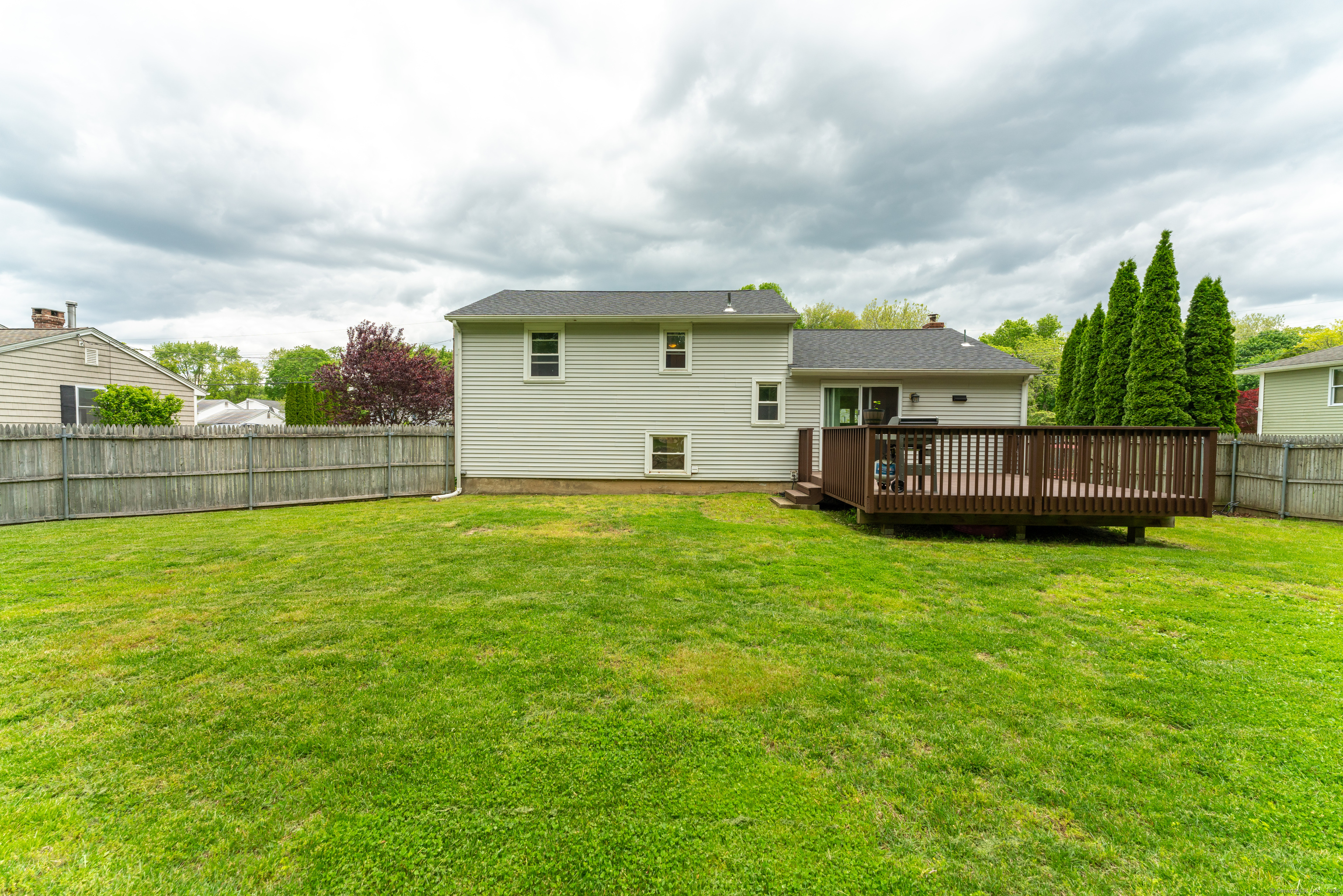 25 Meadow Wood Drive, North Stonington, Connecticut image 10
