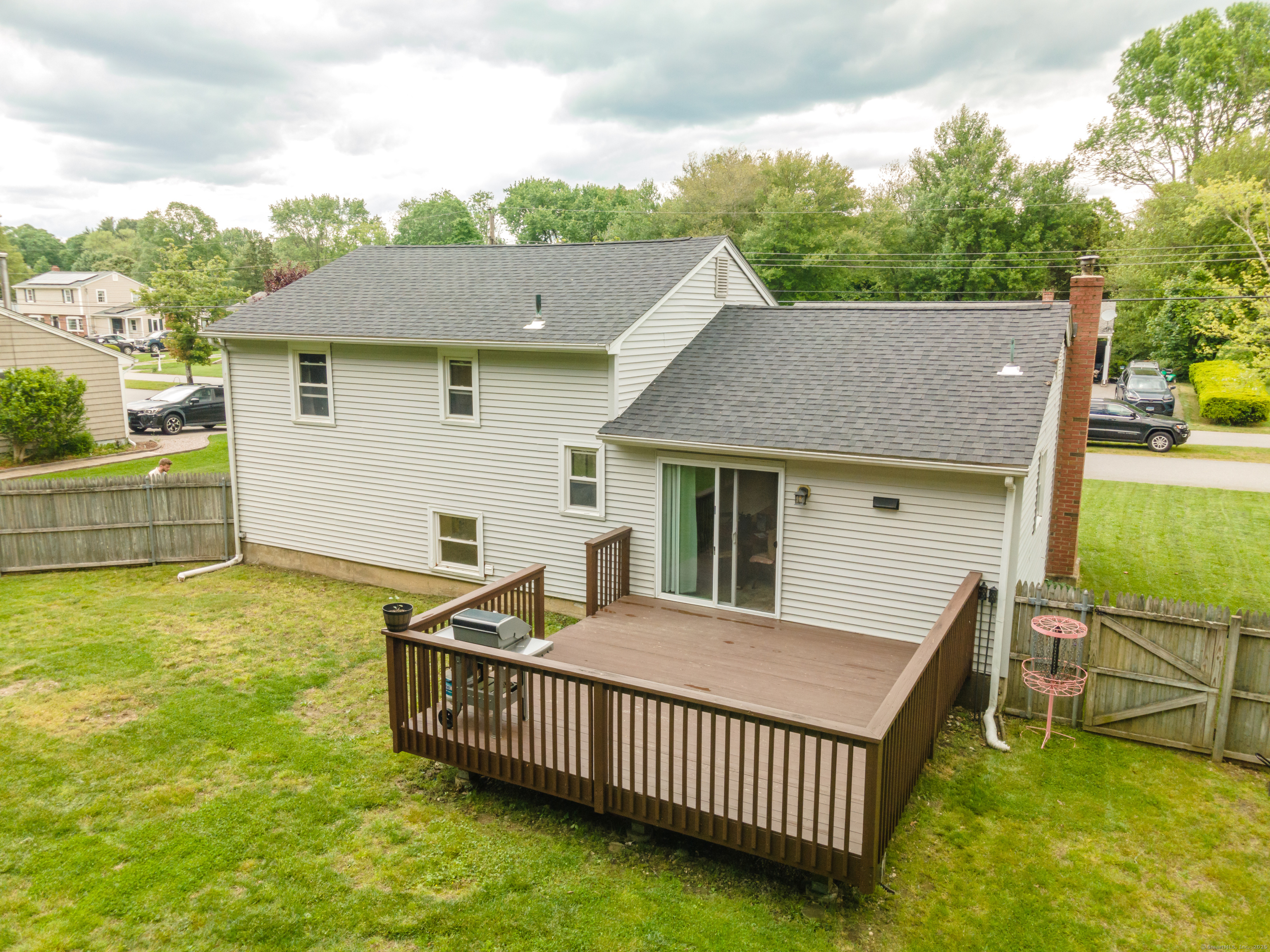 25 Meadow Wood Drive, North Stonington, Connecticut image 9