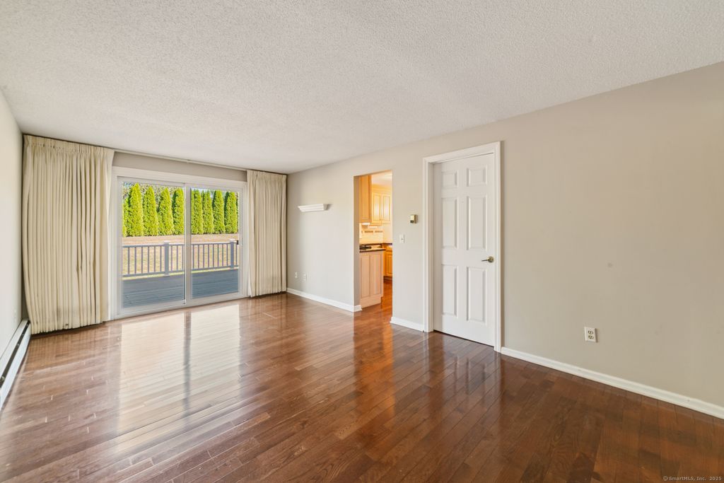 Photo of 30 Tunxis Circle, Meriden, CT 06450 (MLS # 24133119)