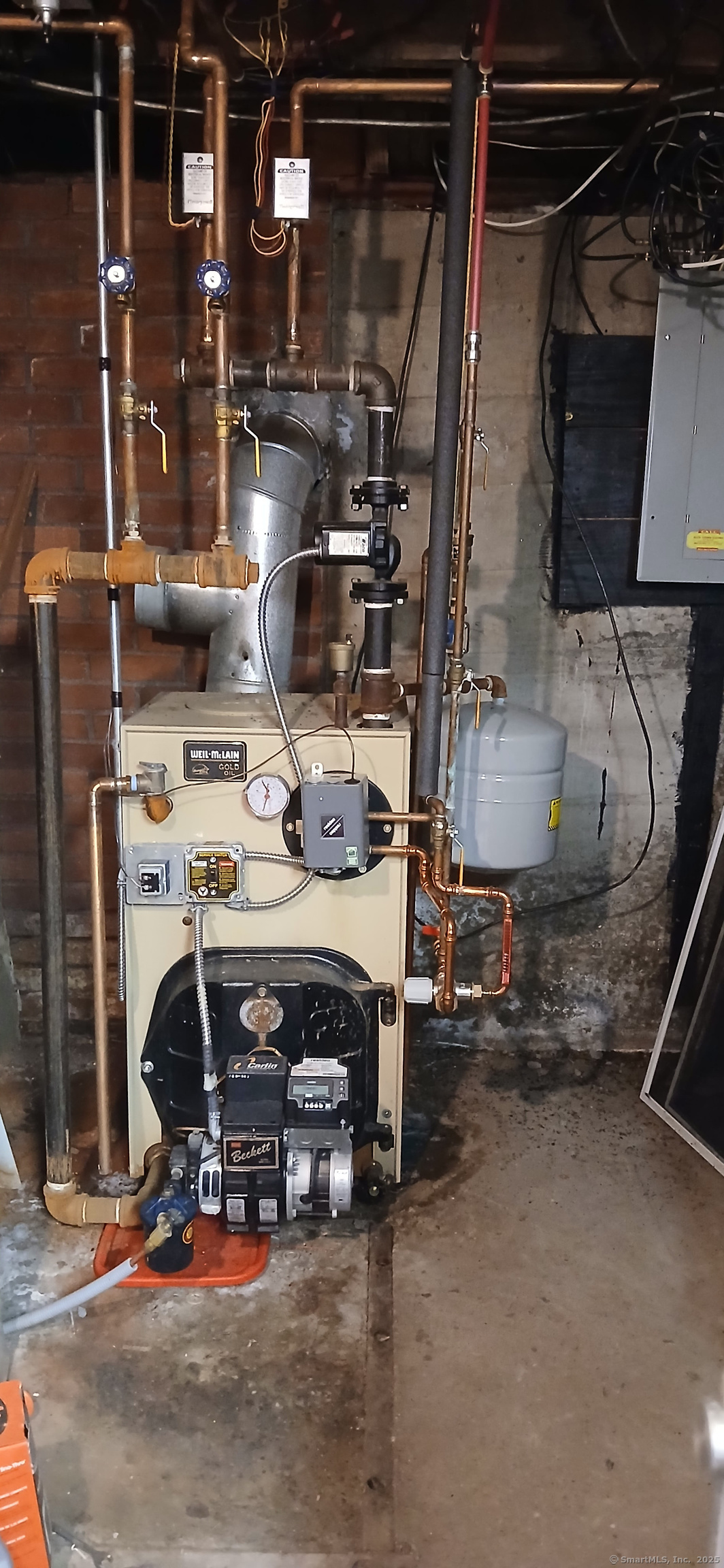 Canton, Connecticut 06019, United States, 2 Bedrooms Bedrooms, ,1 BathroomBathrooms,Residential,Active,146616