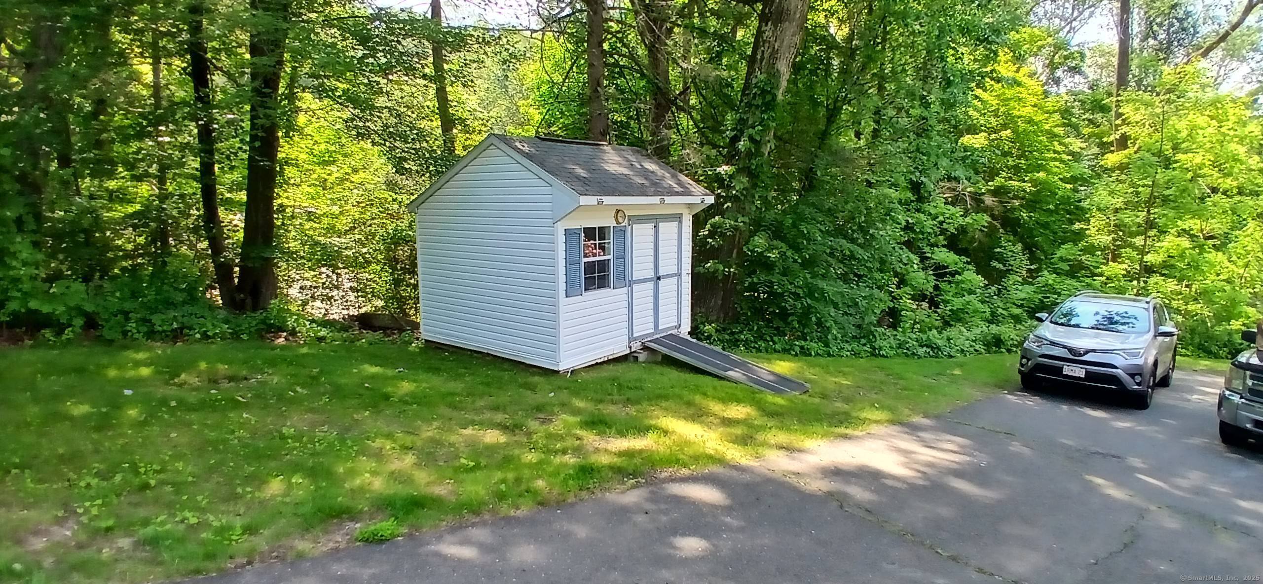 33 Bristol Drive