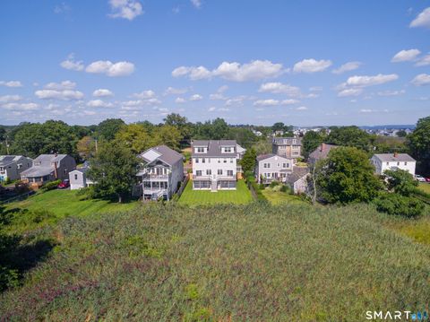 Tiny photo for 997 Reef Road, Fairfield, CT 06824 (MLS # 24156651)