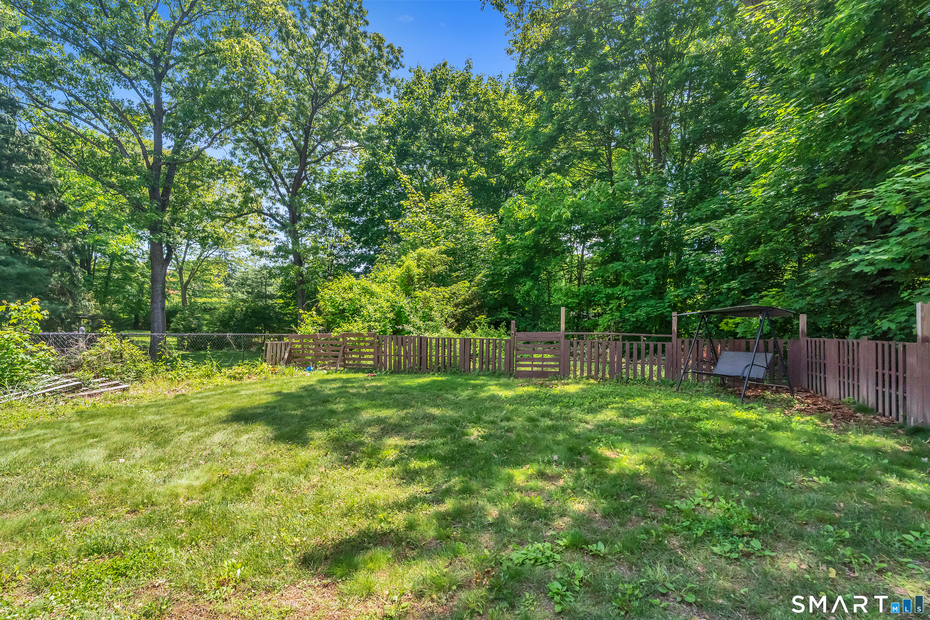 8 Bailey Avenue
