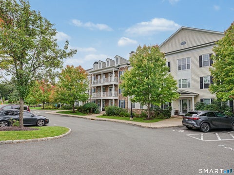 Photo of 1 Rivington Way #306, Danbury, CT 06810 (MLS # 24211874)